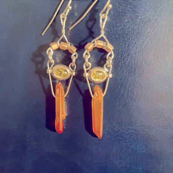Boho dangle earrings - Picture 2 of 2
